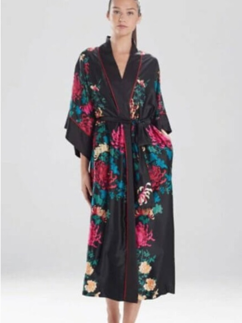 Natori Black Chrysanthemum Satin Robe S